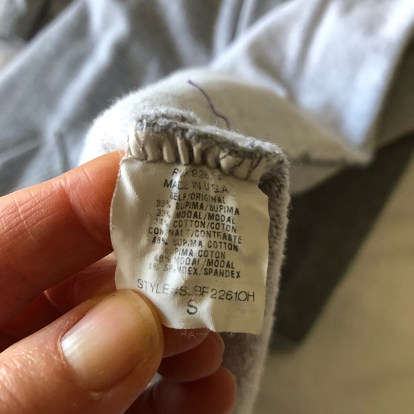 SPLENDID Baby Fleece Wrap In Heather Grey - Picture 7 of 10